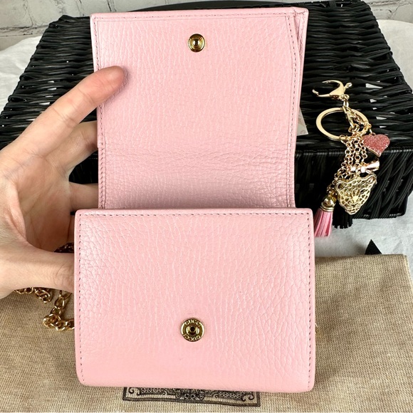 Gucci Marmont pink leather compact mini wallet crossbody or bum bag with chain - Picture 9 of 16